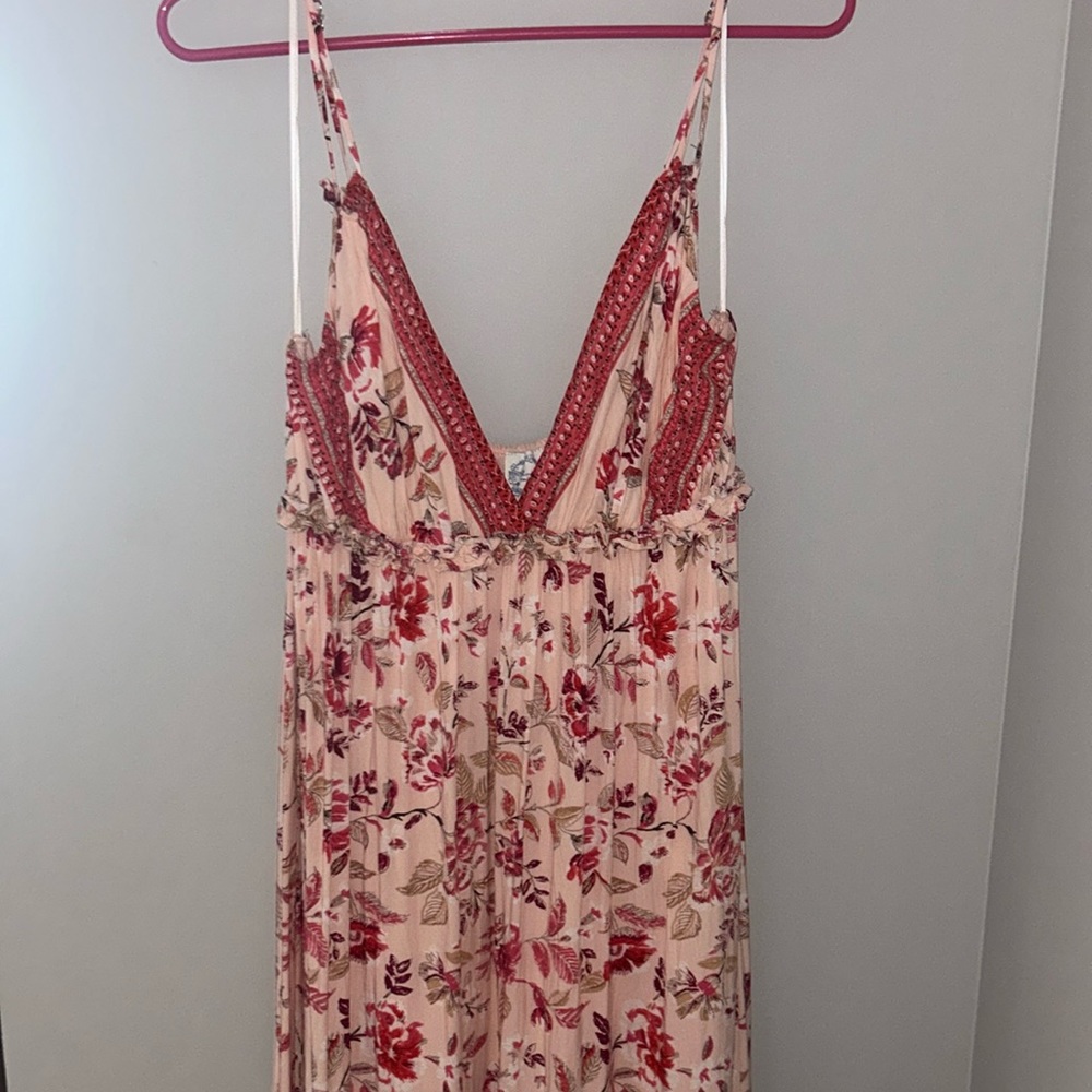 BEAUTIFUL floral pink maxi dress 🌸